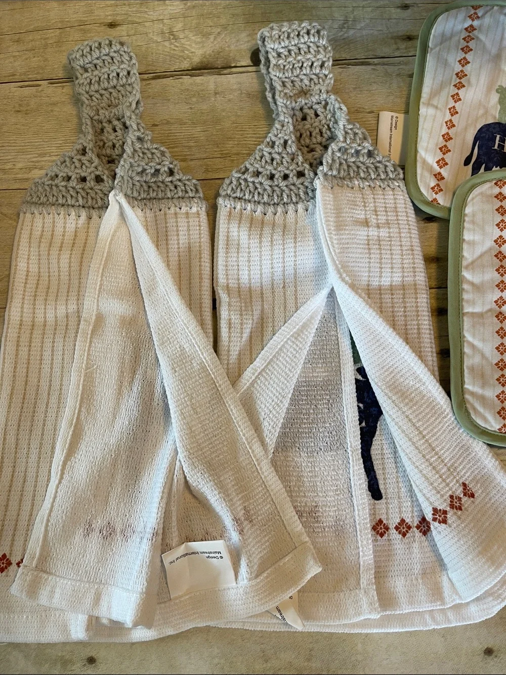 Bundle of 4 - Two Crochet Hanging Towels Double Thick and Two Pot Holders